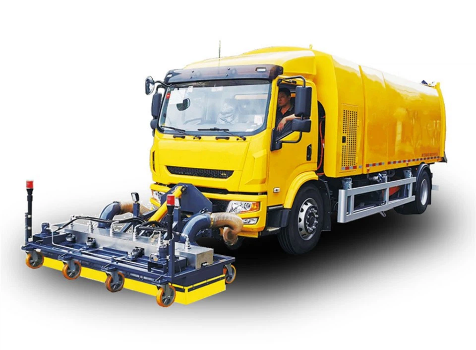 12-cbm-airport-runway-sweeping-truck0358766a-90ee-4299-9875-5a70d6ffff0c