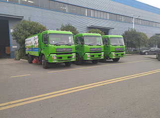 12_m³_road_and_street_sweeper_truck-1