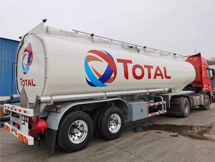 28000-liters-oil-fuel-tanker-trailer1e038317-d2d9-404f-a56d-77ae611f76c3