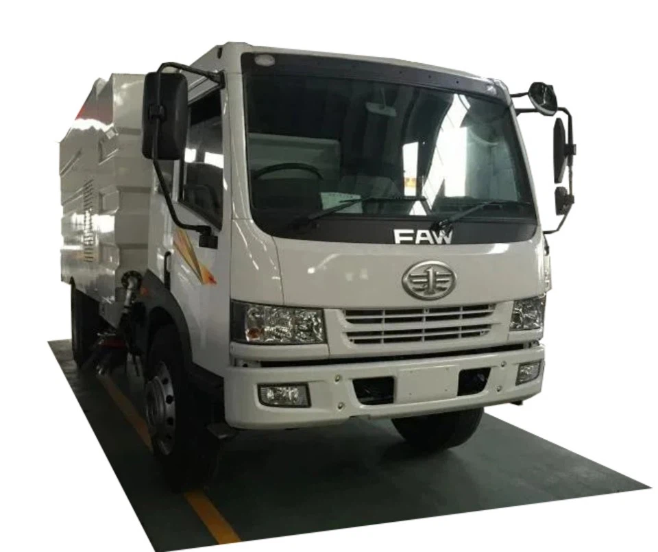 6-wheelers-9000-liters-street-cleaning-truckc9f4c