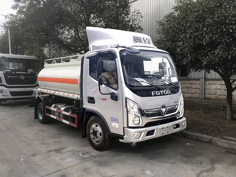 construction-water-truck-5000-liters56409504878