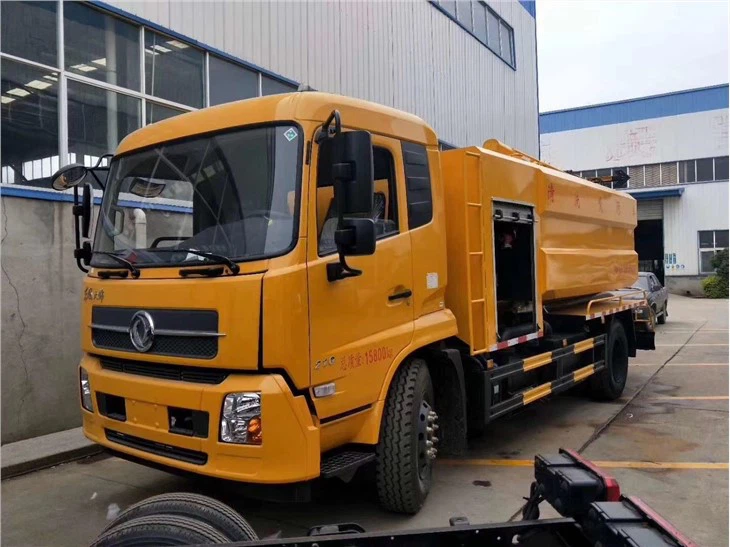 dongfeng-combined-sewer-cleaner-truckceec24d7-6614-4c3c-abad-216aedebc44d