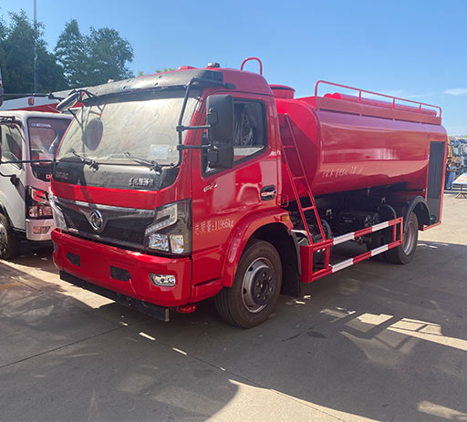 dongfeng__5ton_water_fire_fighting_truck-1