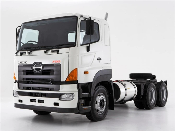 hino-380hp-6x4-tractor-truck-euro-3f7bc1334-0e76-4be9-97a9-a5f794eaf4fe