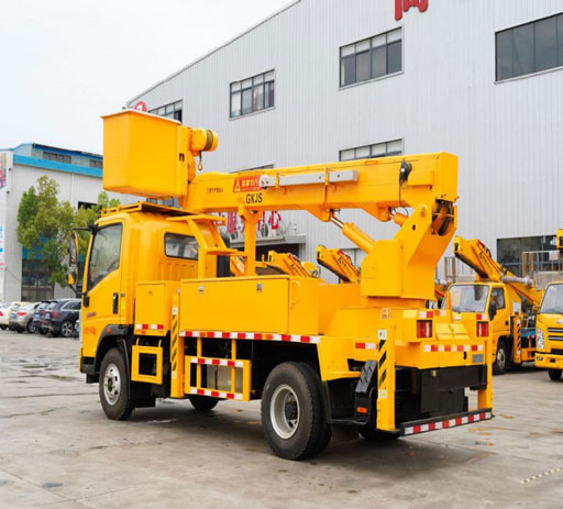 howo_insulated_material_17.5m_aerial_working_platform_truck-3