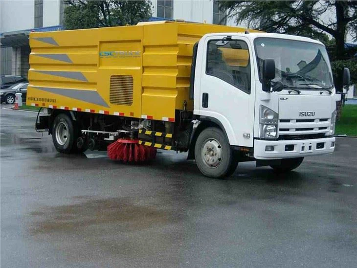 isuzu-road-sweeper-truck35404325507