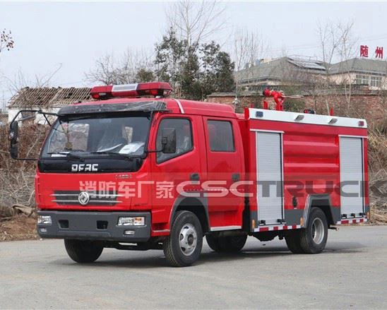 spraying-water-firefighter-truck-4000-liters11190538946